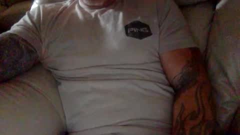Snapshot of mjg175 chatting on 17, 9, 2025 SexyRed online show from 17, 9, 2025