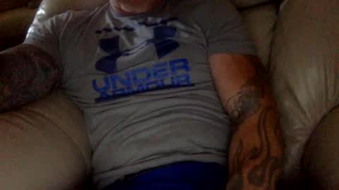 Snapshot of mjg175 chatting on 1, 10, 2025 SexyRed online show from 1, 10, 2025