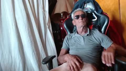 Snapshot of mjmadurengue chatting on 7, 1, 2026 Mario jose online show from 7, 1, 2026