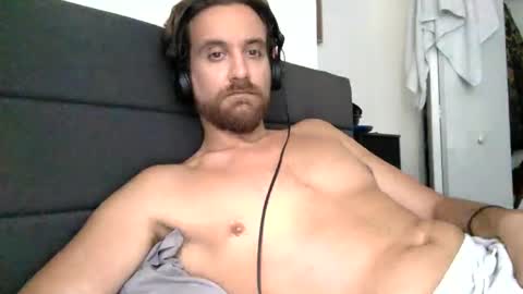 Hrny Lat  .. online show from 18, 10, 2025