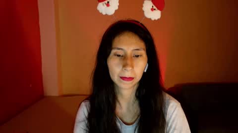 Snapshot of mli739709 chatting on 18, 12, 2024 MoonLipson online show from 18, 12, 2024