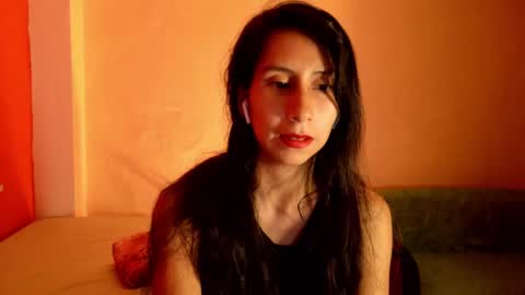 Snapshot of mli739709 chatting on 5, 1, 2025 MoonLipson online show from 5, 1, 2025