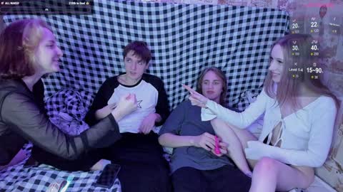 Snapshot of mmeeowww chatting on 25, 1, 2025 Tim and Lisa Simon and Luna online show from 25, 1, 2025