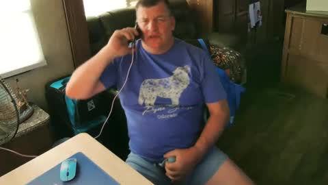 mmmthatsfunnn online show from 8, 10, 2025