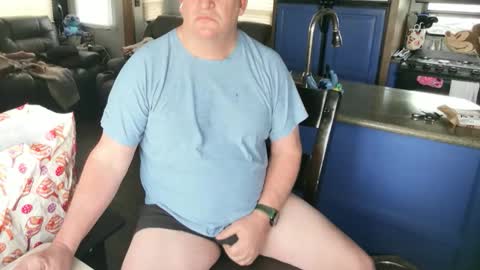 Snapshot of mmmthatsfunnn chatting on 9, 2, 2026 mmmthatsfunnn online show from 9, 2, 2026