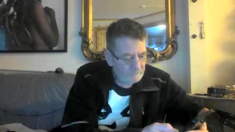 mmollerteigum online show from 11, 2, 2026