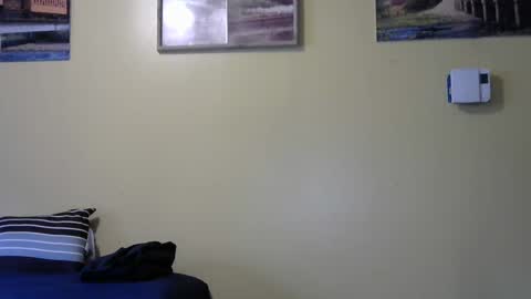 Snapshot of mmr45 chatting on 8, 3, 2025 mmr45 online show from 8, 3, 2025