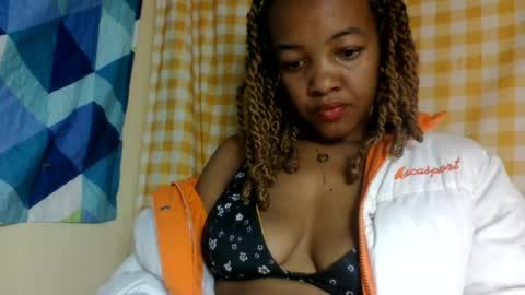 mmyriame online show from 7, 7, 2026