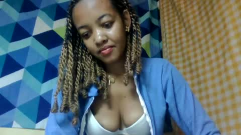 mmyriame online show from 20, 7, 2026
