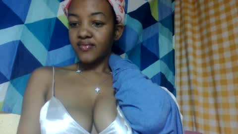 mmyriame online show from 28, 7, 2026