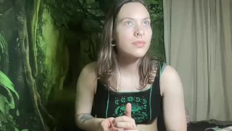 Snapshot of mo0n_goddess chatting on 11, 12, 2024 Misty online show from 11, 12, 2024