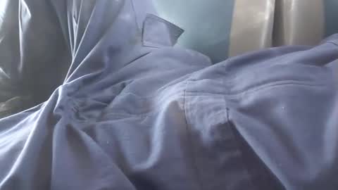 mo1987sasa online show from 4, 11, 2025