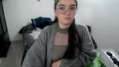 Snapshot of mocca_117 chatting on 19, 9, 2025 Sam online show from 19, 9, 2025