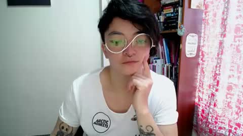 Snapshot of mocca_117 chatting on 8, 7, 2026 Sam online show from 8, 7, 2026