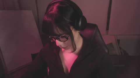 Snapshot of modjo_ chatting on 8, 4, 2026 Modjo online show from 8, 4, 2026