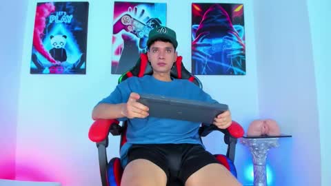 moises_23cm online show from 28, 9, 2025