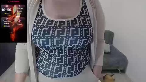 erika online show from 8, 5, 2026