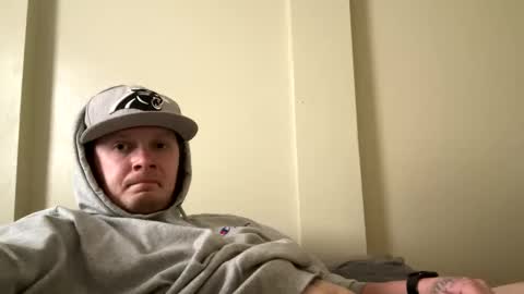 Snapshot of mojozz chatting on 22, 2, 2025 LookinForFun online show from 22, 2, 2025