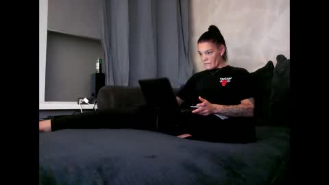 KinkyCoupleNL online show from 24, 9, 2025