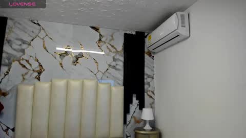 Hey Guys  Im Mollie online show from 23, 10, 2025