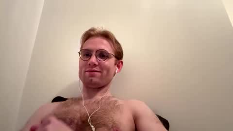 Snapshot of molliter chatting on 10, 9, 2025 molliter online show from 10, 9, 2025