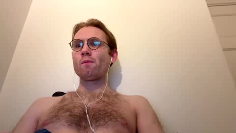 Snapshot of molliter chatting on 18, 10, 2025 molliter online show from 18, 10, 2025