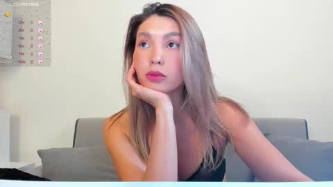 Snapshot of molly_anderson_ chatting on 13, 9, 2025 molly_anderson_ online show from 13, 9, 2025