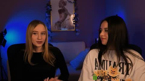 molly_lesser online show from 17, 12, 2025