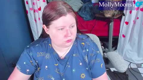 molly_moons online show from 11, 5, 2026