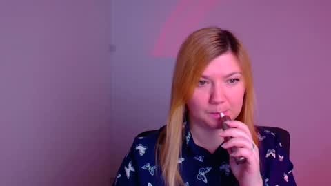Molly online show from 18, 1, 2025