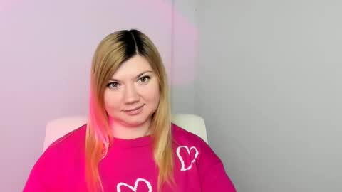 Molly online show from 5, 2, 2025