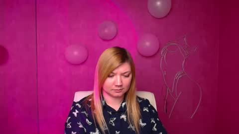 Molly online show from 18, 2, 2025