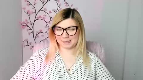 Molly online show from 23, 2, 2026