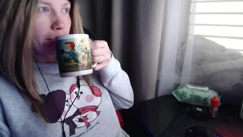 I have new photos come and see with love Molly online show from 22, 11, 2025