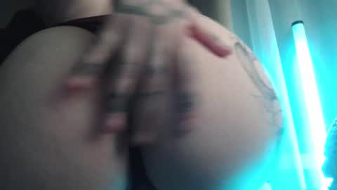 Snapshot of molly_royse chatting on 12, 1, 2026 I have new photos come and see with love Molly online show from 12, 1, 2026