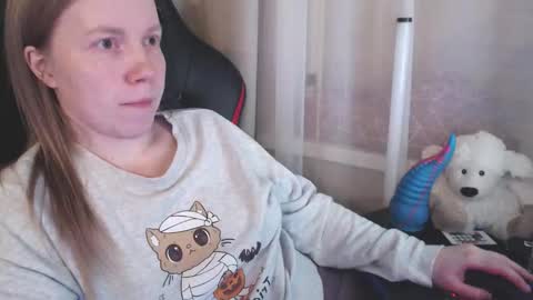 Snapshot of molly_royse chatting on 8, 2, 2026 I have new photos come and see with love Molly online show from 8, 2, 2026