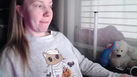 Snapshot of molly_royse chatting on 10, 2, 2026 I have new photos come and see with love Molly online show from 10, 2, 2026