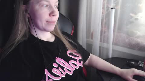 Snapshot of molly_royse chatting on 19, 2, 2026 I have new photos come and see with love Molly online show from 19, 2, 2026