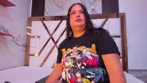 Snapshot of molly_sweetee chatting on 4, 7, 2026 Yuli online show from 4, 7, 2026