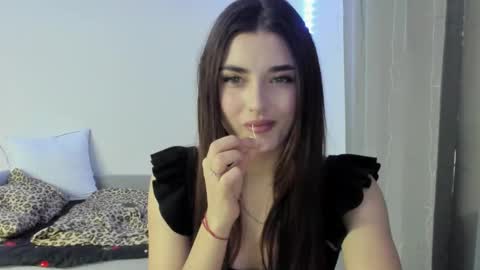 Snapshot of molly_ww chatting on 7, 2, 2026 Molly online show from 7, 2, 2026