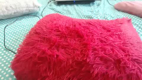 Molly And Brad online show from 14, 2, 2025