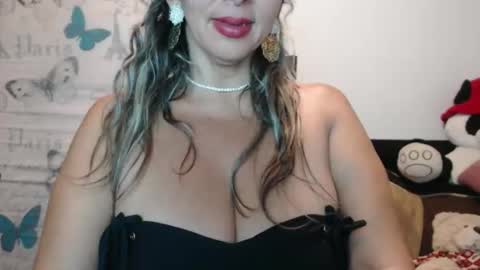 Molly Bunny online show from 19, 3, 2026