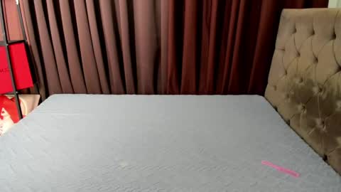 mollycoin18 online show from 14, 5, 2026