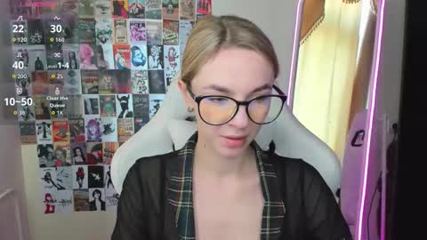 Molly online show from 19, 9, 2025