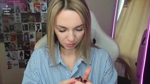 Molly online show from 17, 10, 2025