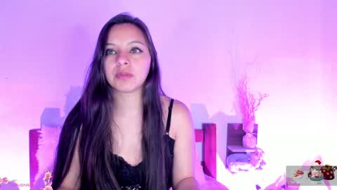 Snapshot of mollylewis18 chatting on 23, 12, 2024 New girl Emily Valentina Michelle online show from 23, 12, 2024