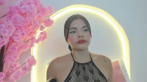 mollylove_ online show from 30, 6, 2026
