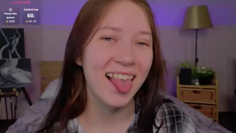 Molly online show from 1, 3, 2026