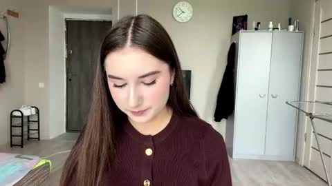 Molly online show from 14, 6, 2026