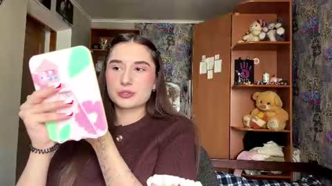 Molly online show from 10, 7, 2026